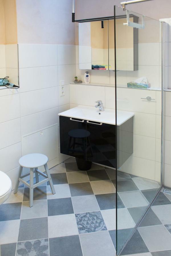 Appartamento Haus Ambiente Reil Esterno foto
